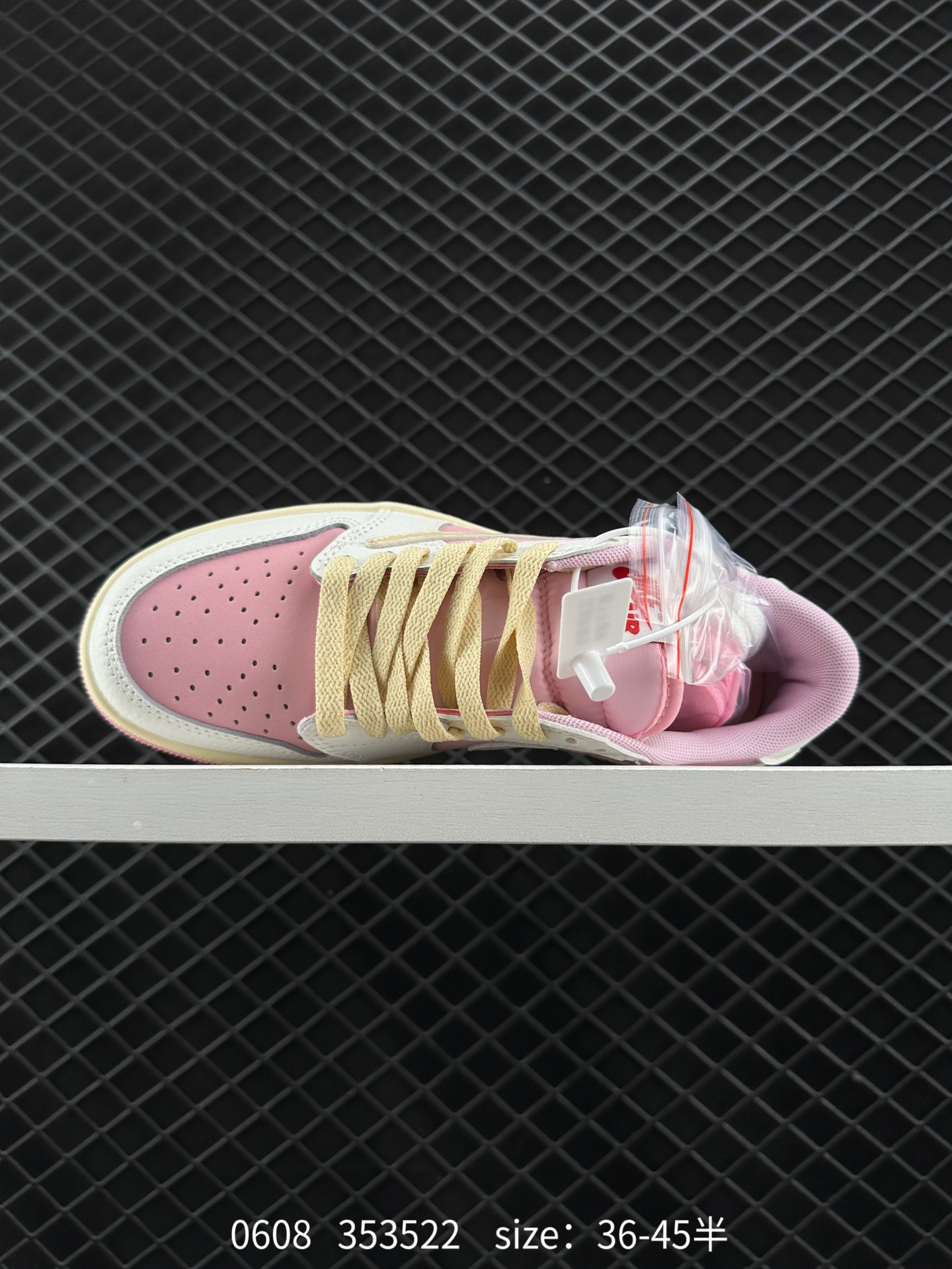 Nike Air Jordan 1 Low AJ1